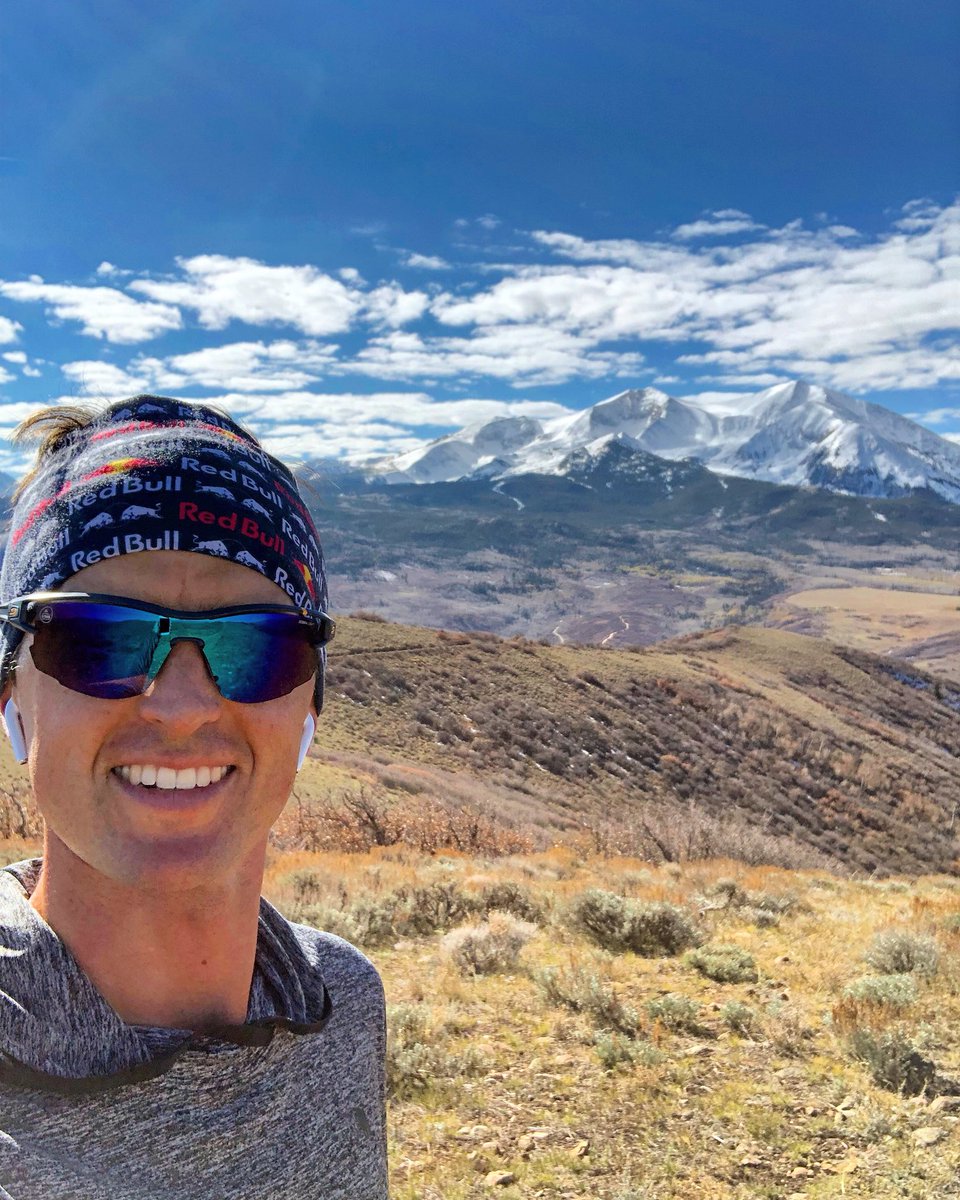 I’m super happy to cap a glorious weekend with my longest run in 7 weeks (since TDS)! Don’t look now, but I might actually be training again. And with any luck, I might have just enough time for #TNF50. Fire it up.