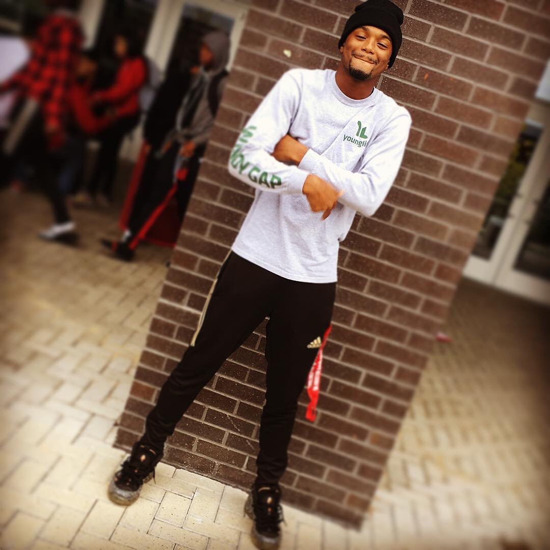 curry4300's tweet photo. I Was Blessed Wit A Swag &amp; No Ian Bragging ‼️😍😬 https://t.co/nlZIo2nfE0