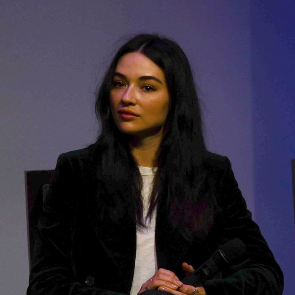dgsara2's tweet photo. Crystal Reed yesterday on the panel of The Full Moon Is Coming 5 in Toulouse https://t.co/vHeo61fBH5