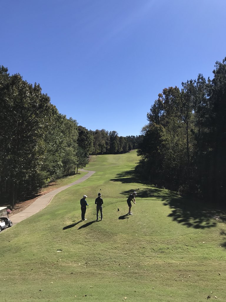 Demanding but great golf course here in Adairsville, Georgia. Condition is unbelievable. Nowhere better to finish off the fall season! #isthatcoachorbutchontherange