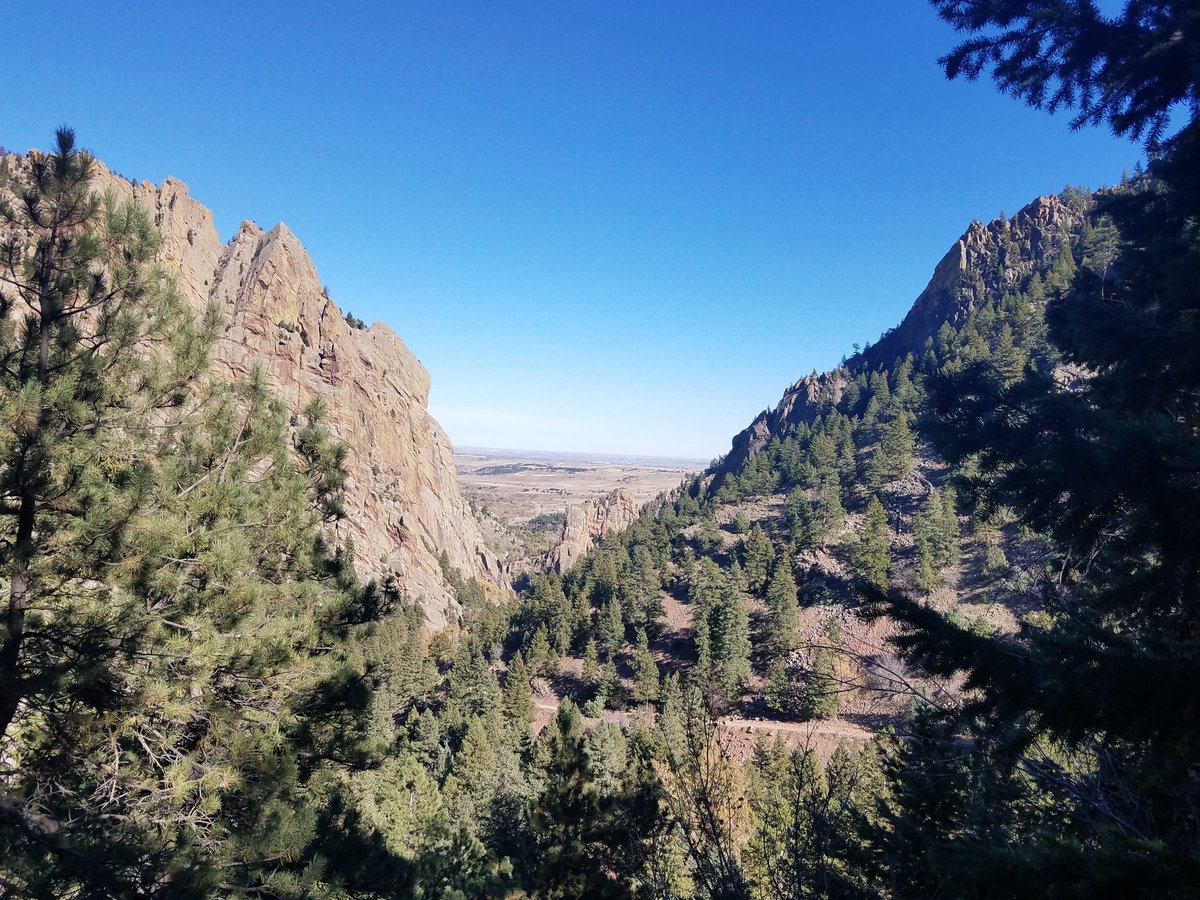 jillrun4life's tweet photo. "Some days the positive path is harder to find and we have to be relentless in its pursuit."
Double digit mountain miles. Weather on point. π
#SundayRUNday #ForwardIsThePace
@AltraRunning @injinji @gotailwind @UDhydrates @HoneyStinger https://t.co/WO4DrCrXeV