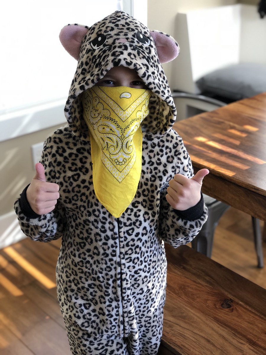CamiStathakis96's tweet photo. En el show de hoy habrá un cheetah💛 #BanditoStPaul https://t.co/dEcJ83JJci