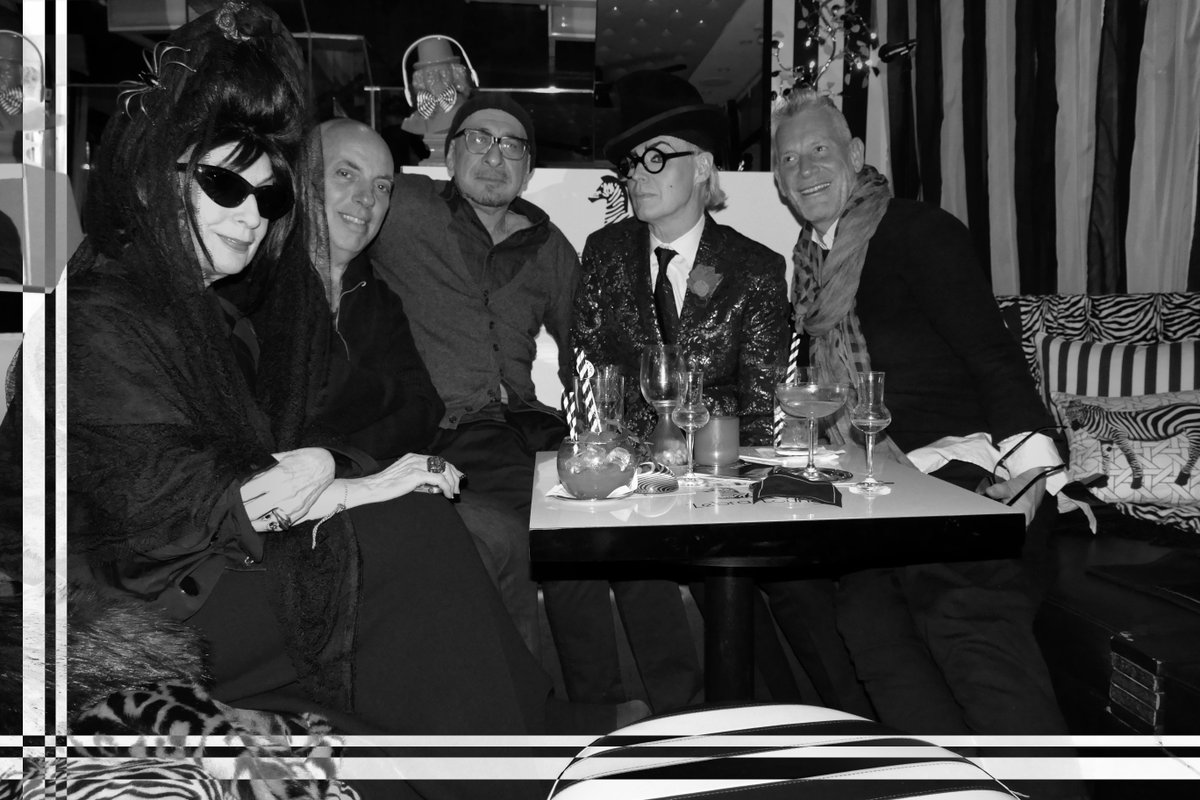 rayeftl's tweet photo. The Fun Kids at "RaYé", #Diane Pernet #RichardNahem #IpreferParis #VincentGagliostro #AfterLouis #PatrickMcDonald #DandyofNewYork #RaYe https://t.co/bR5lvNSn3H