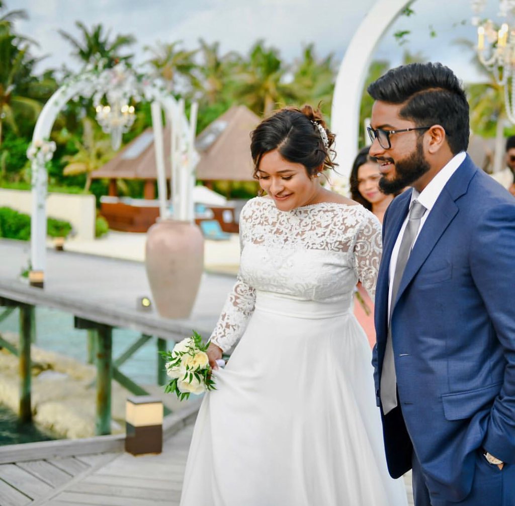 l_lamha's tweet photo. Since Yameen is now history, corrupt elements like @bassam_jaleeI must be investigated &amp; prosecuted. His ill-gotten gains must b seized. How did Bassam acquire such wealth in a short period of time? Luxurious apartment in Rehendhi, expensive vacations, luxurious wedding.. how? 💰 https://t.co/yrWgKnzyzr