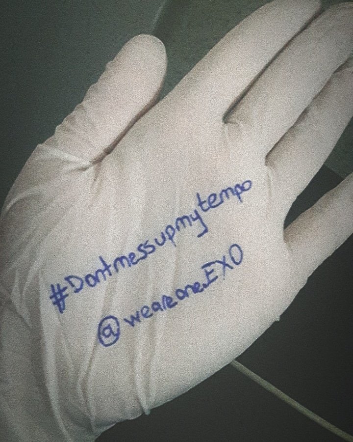 EXOLand09's tweet photo. Zorlu bir nöbetin tamda ortasında ilaç gibi gelen bir teaser.İşte bu yüzden sadece EXO olsun yeter...
❤🔥❤🔥
@weareoneEXO
#DONTMESSUPMYTEMPO https://t.co/EXLOViqGml