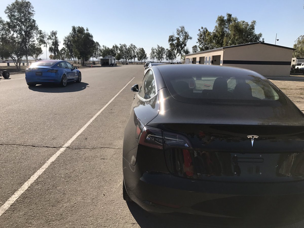 Sofiaan's tweet image. More photos from today at #ButtonWillowRaceway