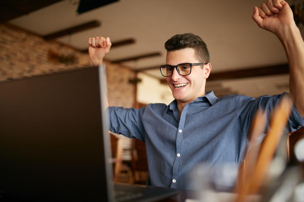 A recent analyst report by #MoorInsights details how enterprises can empower developers with faster application development environments and deployment capabilities. Learn more about how #HPEOneSphere can help: hpe.to/6019DAcQc