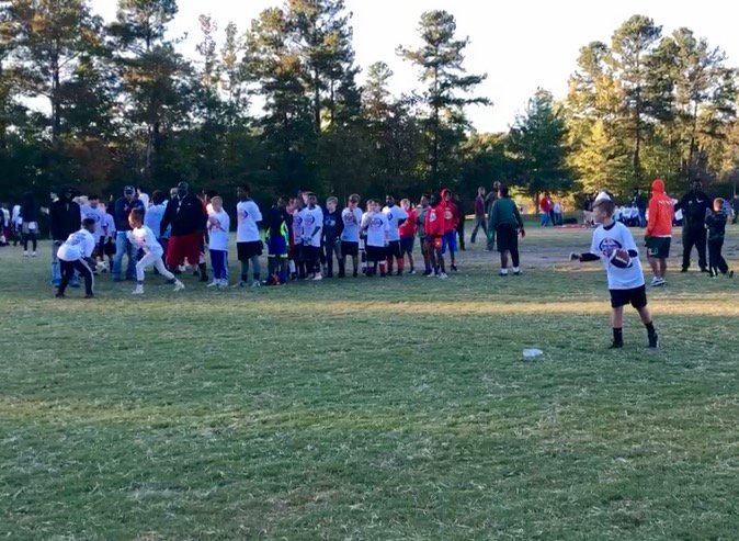 Tryouts were 🔥🔥🔥! There is a lot of talent in Raleigh. Thank you for the opportunity to compete.
@carolina_bowl @FBUcamp @NYFO11 @RRACKLEY9 @bill_renner404 @FullPotentialNc