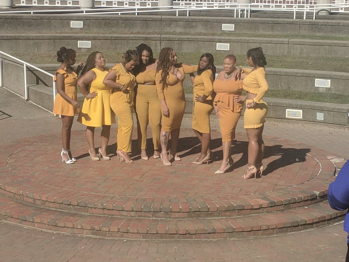 cpwright81's tweet image. 14 Karat Gold has arrived, TSU! You may now begin the homecoming shenanigans! #SigmaGammaRhoSororityInc #1922 #Spr02