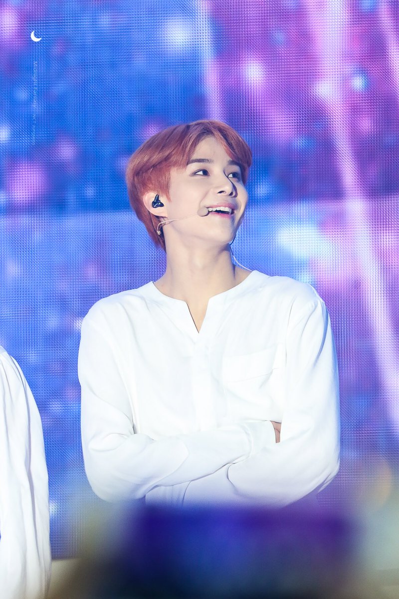 MNFantasy_JW's tweet photo. 🌙 HQ 181020 BOF

미소천사가 맞네🧡

#정우 #JUNGWOO #NCT127⁠⁠⁠ ⁠⁠#NCT https://t.co/n1uFRTwnBe