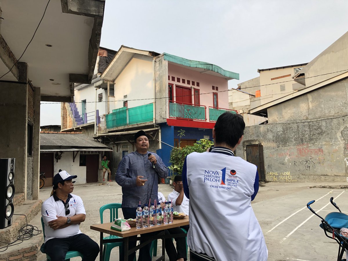 Novapaloh's tweet photo. Dapil 8 jaksel No urut 1 DPRD DKI https://t.co/AMFQvbdEEE