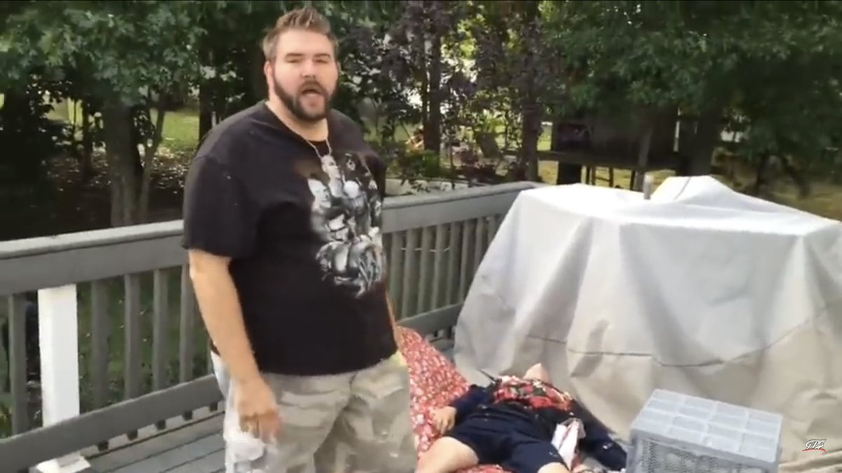 GrimsToyShow's tweet photo. LMFAO Retweet if you remember this #OldSchool 😂😂 https://t.co/nfdtxUyXsG https://t.co/ns9rRm1WYQ