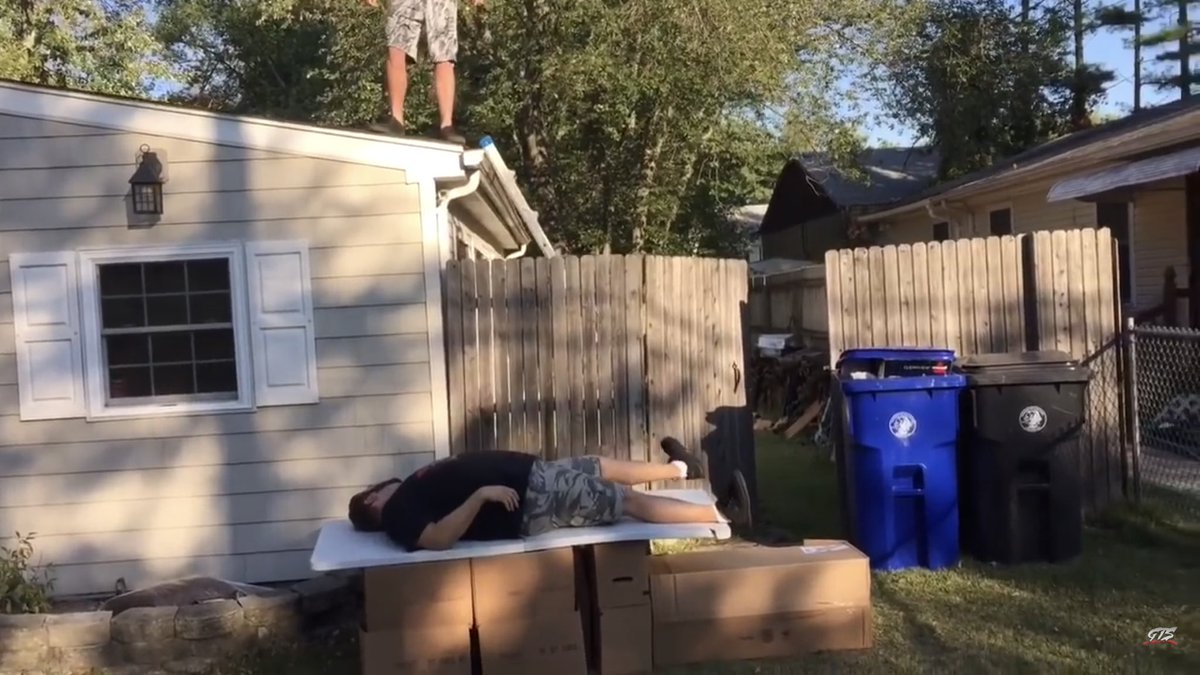 GrimsToyShow's tweet photo. LMFAO Retweet if you remember this #OldSchool 😂😂 https://t.co/nfdtxUyXsG https://t.co/ns9rRm1WYQ