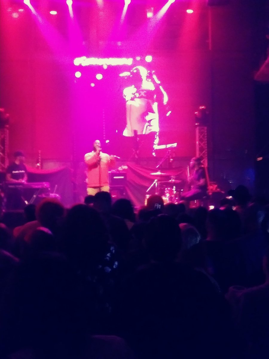TerranceJayB's tweet photo. Just saw a great set from #SebationKole @SebastianKole @MusicBoxSD this dude is 🔥 🔥 🔥 #Amazing work mannnnn!!! https://t.co/aEHBntza3a
