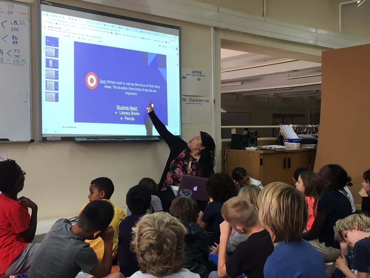 Ss making choices for their own learning based on different goals. Gather together, reflect, make personal decisions and go! #personalizedlearning <a href="/ICSAddis/">ICS Addis Ababa</a> #pypchat