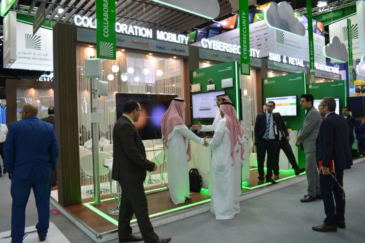 BaraaMohammadSY's tweet photo. #AlJammaz #Distribution stand at #GITEX2018
 Where our Cisco team demonstrated #Cisco demo of #Enterprise #networking &amp; #collaboration #Solutions #Solution 
#technology #technology #exginge @imsidahmad https://t.co/QUYaqbYSzt