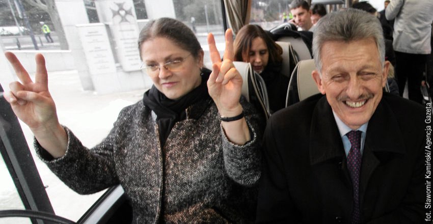 PatrickPoland's tweet photo. A po wakacjach weźmiemy się zaaaa was 😘 https://t.co/6PhVjGMhv3