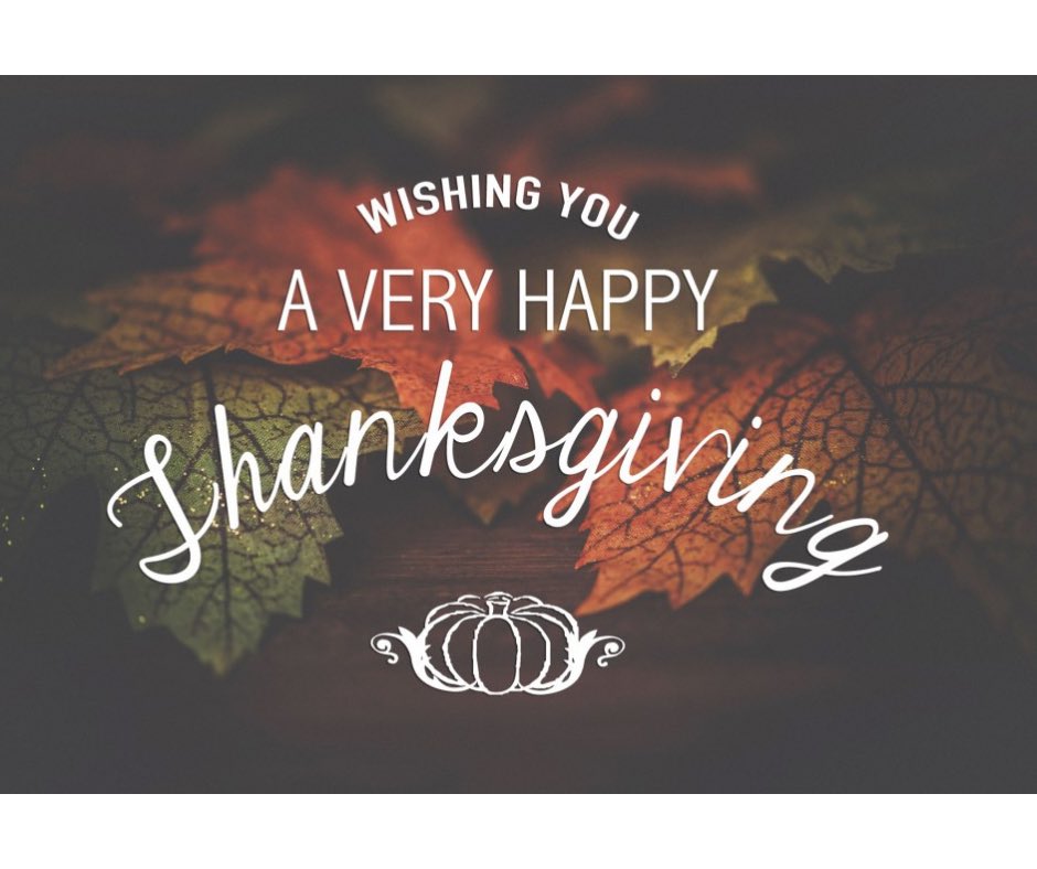 Happy Thanksgiving from all of us here at Yankee Candle to the best customers in the world ♥️
