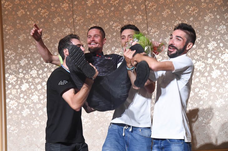 Salva Guardiola tweet media