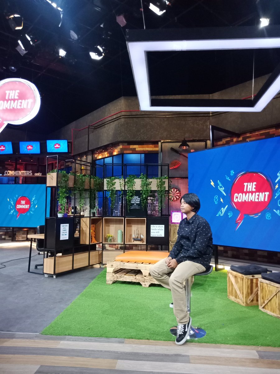 DustinGeinbee's tweet image. tar malem akan bergentayangan untuk merefreshkan lelahnya sehabis rutinitas di Jam 11 malem #TheComment_NET #netmediatama

Jika live streaming gak punya kuota, bisa hospot ke =&amp;gt; 
My Personal Hotspot type : OPPO F5
Passcode : fakirkuotaluh
Jangan sungkan-sungkan
Itakidamsu...