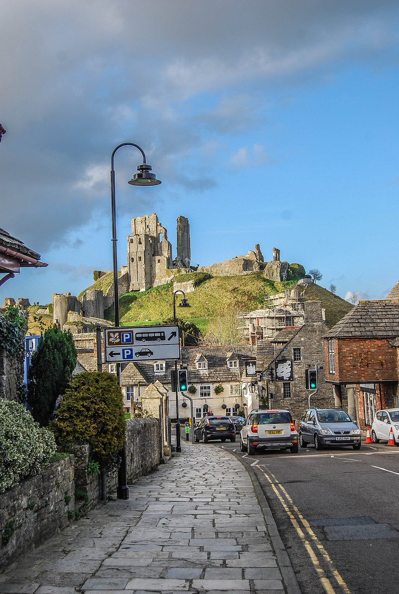 HallsPropLaw's tweet photo. If you're looking at property in one of the #Dorset prettiest villages according to @DorsetMag we probably know it well like the lovely Corfe so get in touch for your #conveyancing. https://t.co/57ch6kf9ZW https://t.co/cjr0FrZJqV