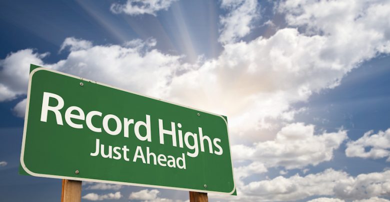 cloud_miningbiz's tweet photo. Cloud Mining Service Industry Is Hitting New Highs Explored in Latest Research 2018-2023
#bitcoin #CloudMining #cryptocurrency #hashflare
https://t.co/TyBP6O2JjO https://t.co/hOHIq98f4J