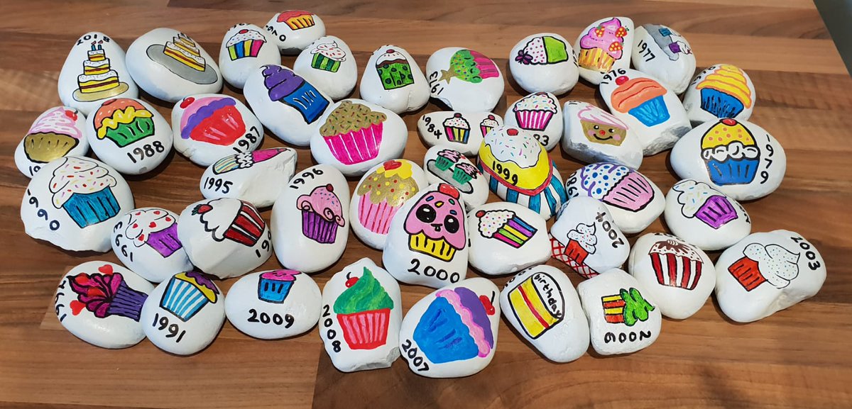 Planetgem1's tweet photo. @MonktonParkSch 50 cake rocks have been hidden around Monkton Park Estate this morning ready for the children to find after school. Happy hunting! https://t.co/NatoUeR8yX
