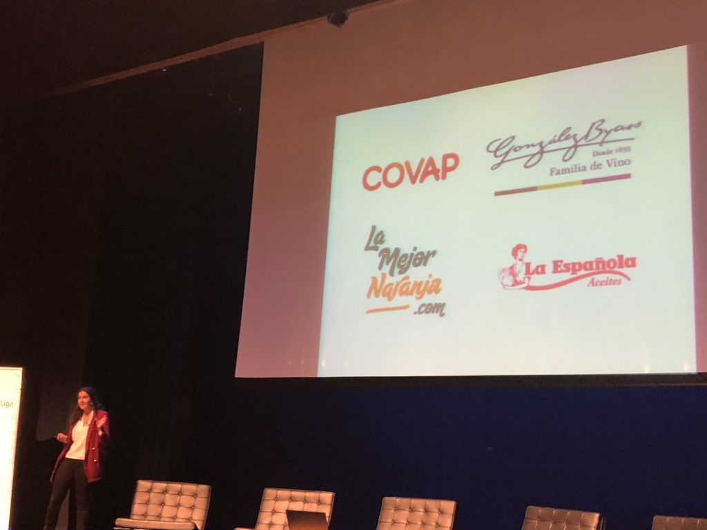 MarianSCastan's tweet photo. #AgrooEvolution #Summit
🗣💬 María Moreno “El sector agropecuario y su fórmula del éxito en el canal online. Si no hay estrategia digital no hay resultados” https://t.co/oC1UrCLNHM