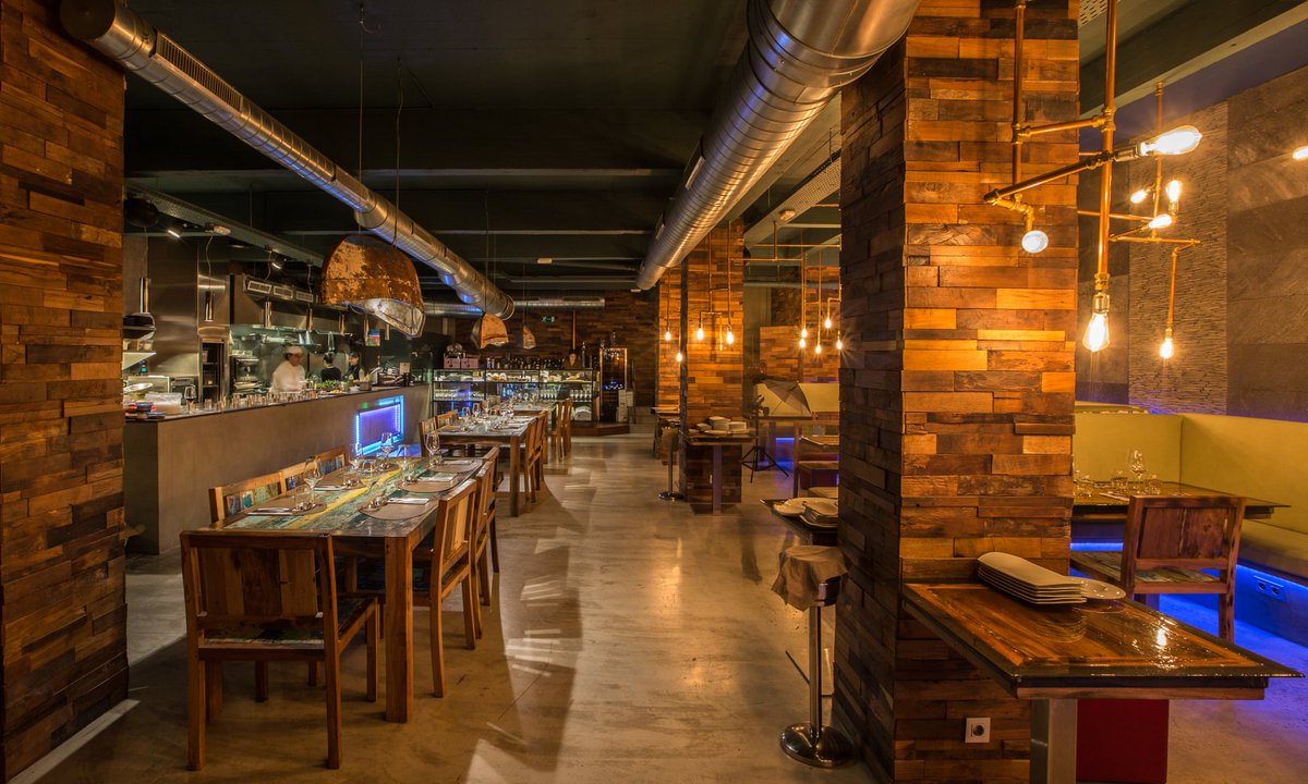 PepBlanc's tweet photo. En algún lugar del #Mundo
Somewhere in the #World
#SanSebastián
#Guipúzcoa
#España, #Spain
#Gastronomía
#Gastronomy
#Photography
#Fotografía
#Gourmet
#Tourism
#Turismo
#Travel
#Viaje
#Xarma = “Encantador"
#Chefs #AizpeaOihaneder y #XabierDiez https://t.co/o3OmF4HkFz