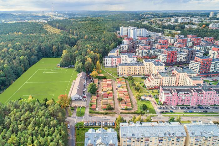 Estate_Guru's tweet photo. 🏚️There is a new investment opportunity on the platform! 🇱🇹️
✅Sum €520 000
✅Interest 12.0% + 1.0% p.a
✅LTV 51,0%
✅Loan period 12 months
Invest your funds here: https://t.co/PbgorYGGw4
#propterty #fintech #realestate #investor #investment #proptech #p2plending https://t.co/lPFXxXueZ3