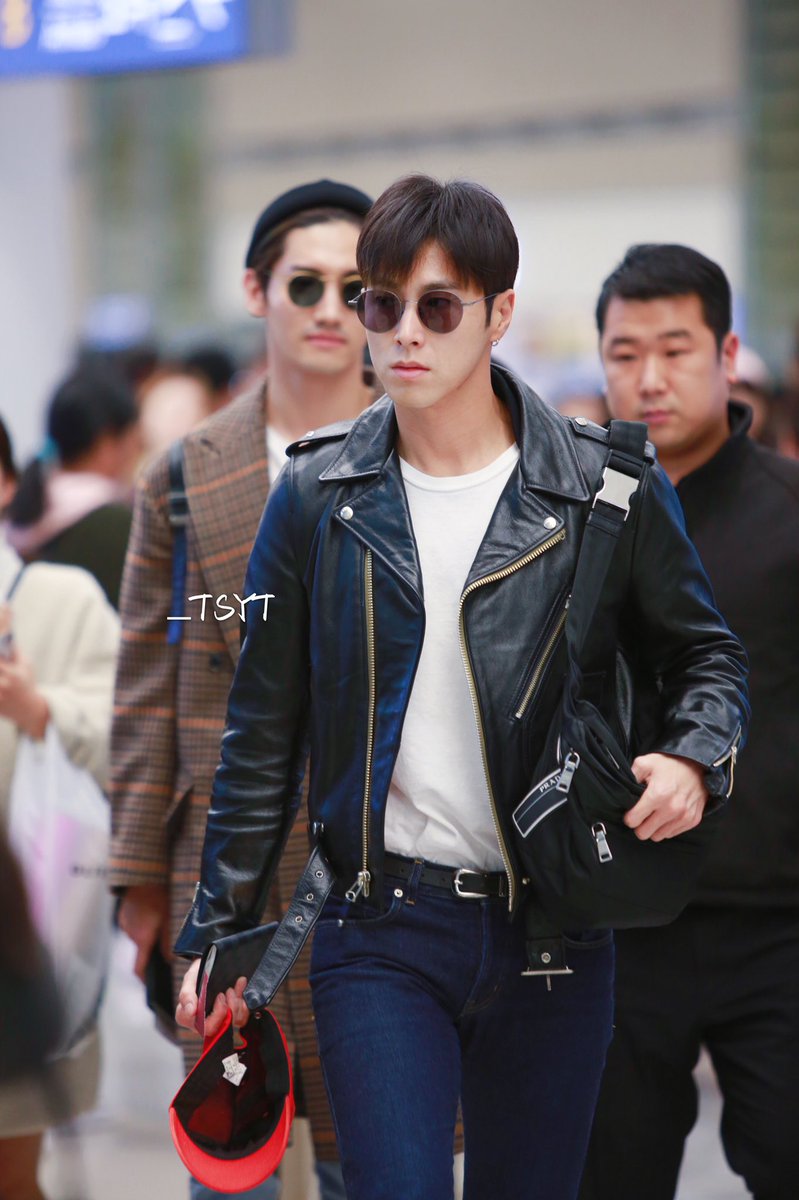 tsyt0818's tweet photo. 181022#정윤호 https://t.co/lgLHDqz8t8