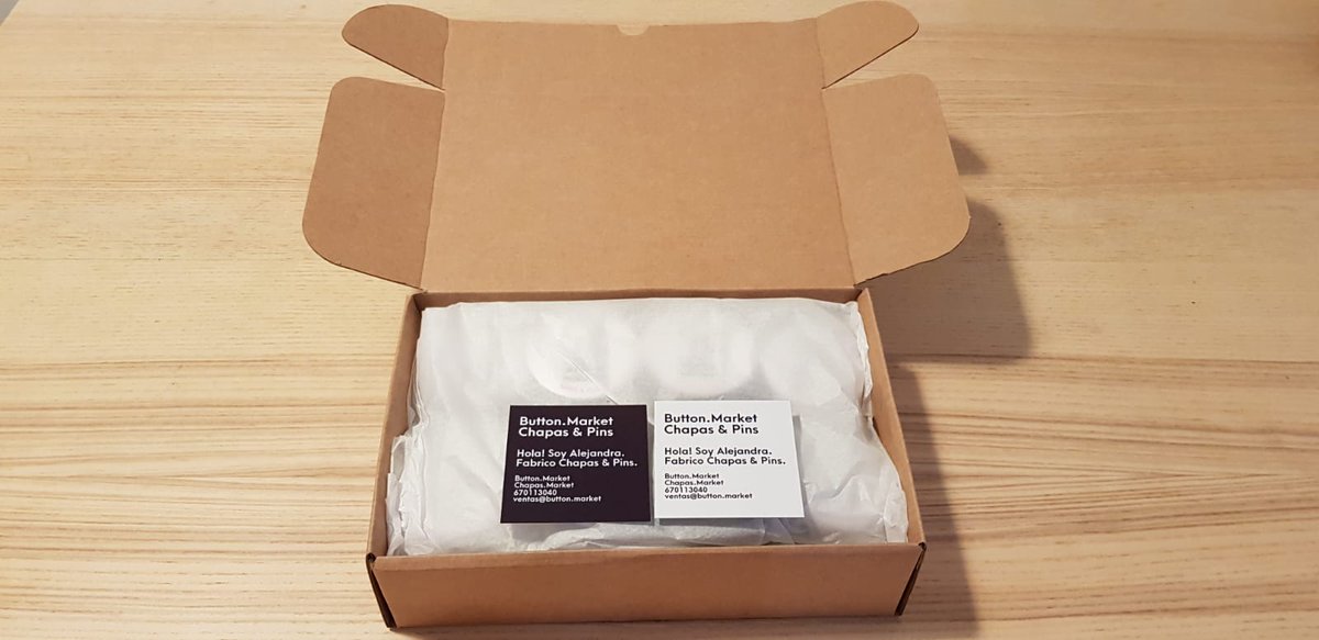 ButtonMarket's tweet image. Shipping ready to Spain, for students of @POLISOCIUNED.
#buttons #badges #pins #buttonbadges
button.market