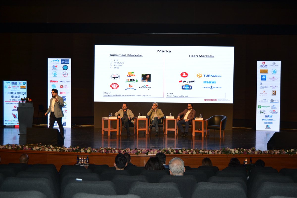 kulturturizm16's tweet photo. 3. Bursa Turizm Zirvesi kapsamında “Turizmde Dijital Pazarlama Paneli” 20.10.2018’de gerçekleştirildi.
#TürkiyedeGelecekMarkalarıylaGelecek @BahadirMISIR @msonmezay #serdaromerogulları #Markakent #Bursa https://t.co/bNuLNQT7H1
