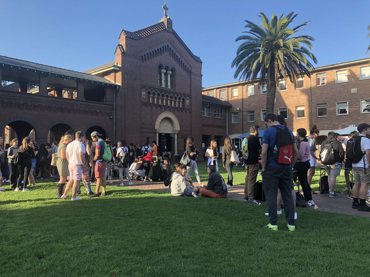 Comm140 digital product showcase!  #AcuEdu_P