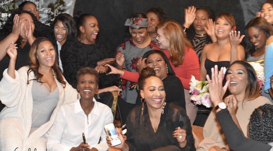 TIA_EWING's tweet photo. I can’t tag all of you, but thanks for making the start of this work week motivational. Y’all some bosses for real, 😘. #TVQueens #TVsisters https://t.co/qW3XGRfjkv