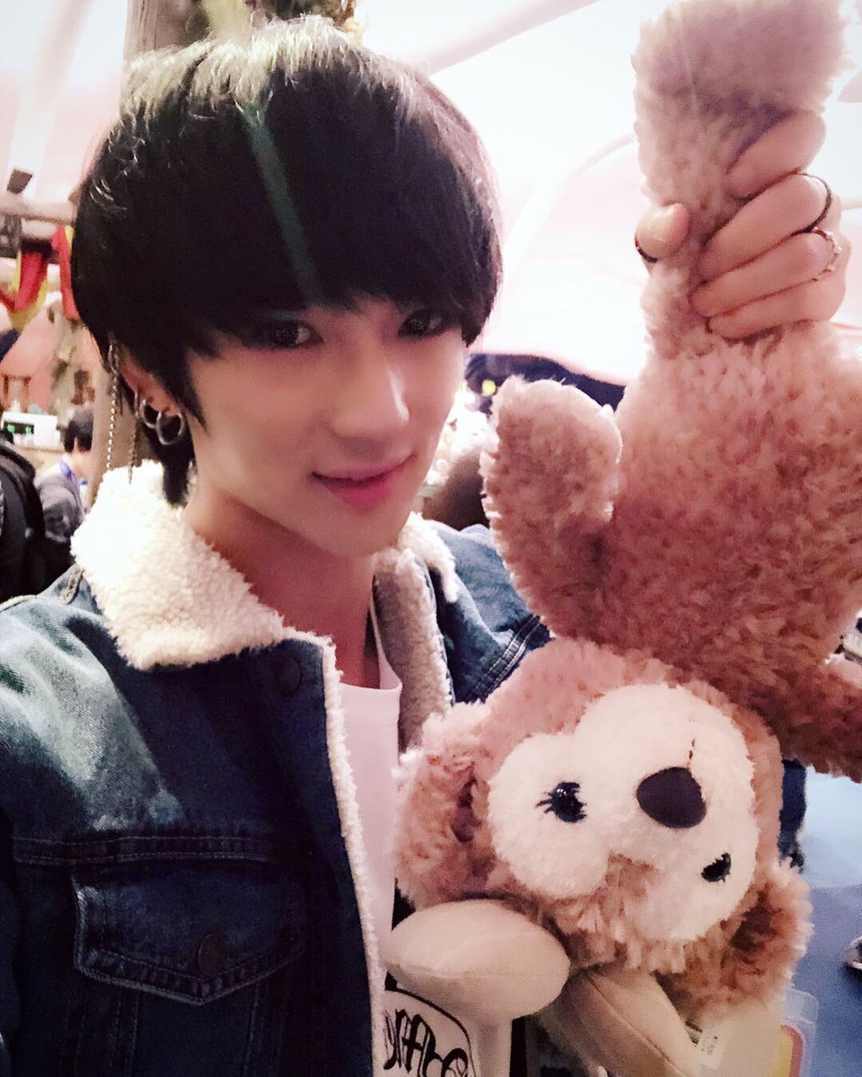 tg930409's tweet photo. 어제 다녀왔어요 あいたい❤️🍒💙 https://t.co/Ycg1ZbuUkj