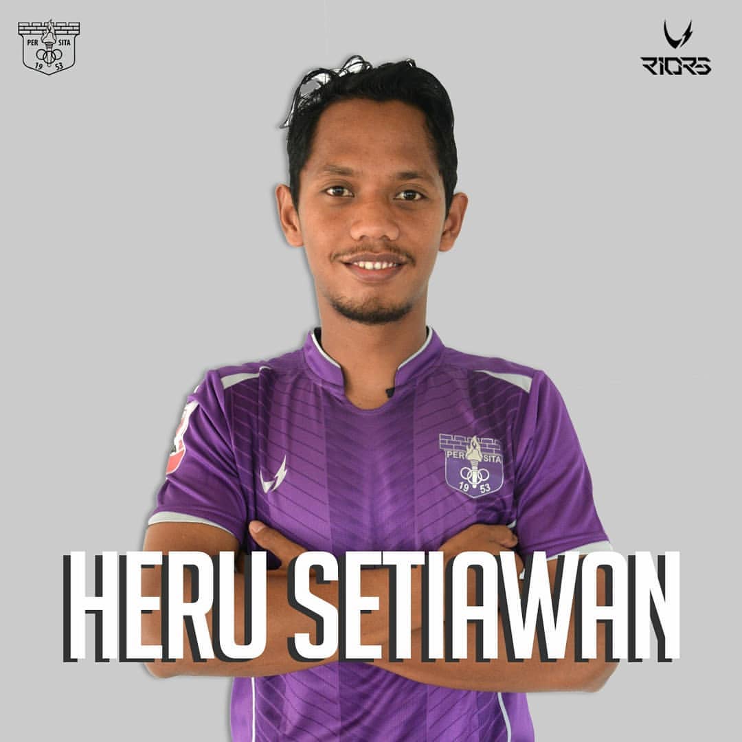 Persitajuara's tweet photo. Selamat Bergabung Pendekar 💪 - Hari Habrian  Asal Klub : Cilegon United - Heru S.  Asal Klub : Persis Solo - Diksi H.  Asal Klub : Cilegon United - Tubagus S.  Asal Klub : Perserang

Semoga dapat membawa Persita lolos ke Liga 1 tahun ini 
Ayo Bangkit Pendekar!! #Persita https://t.co/qqDpVHCAIp