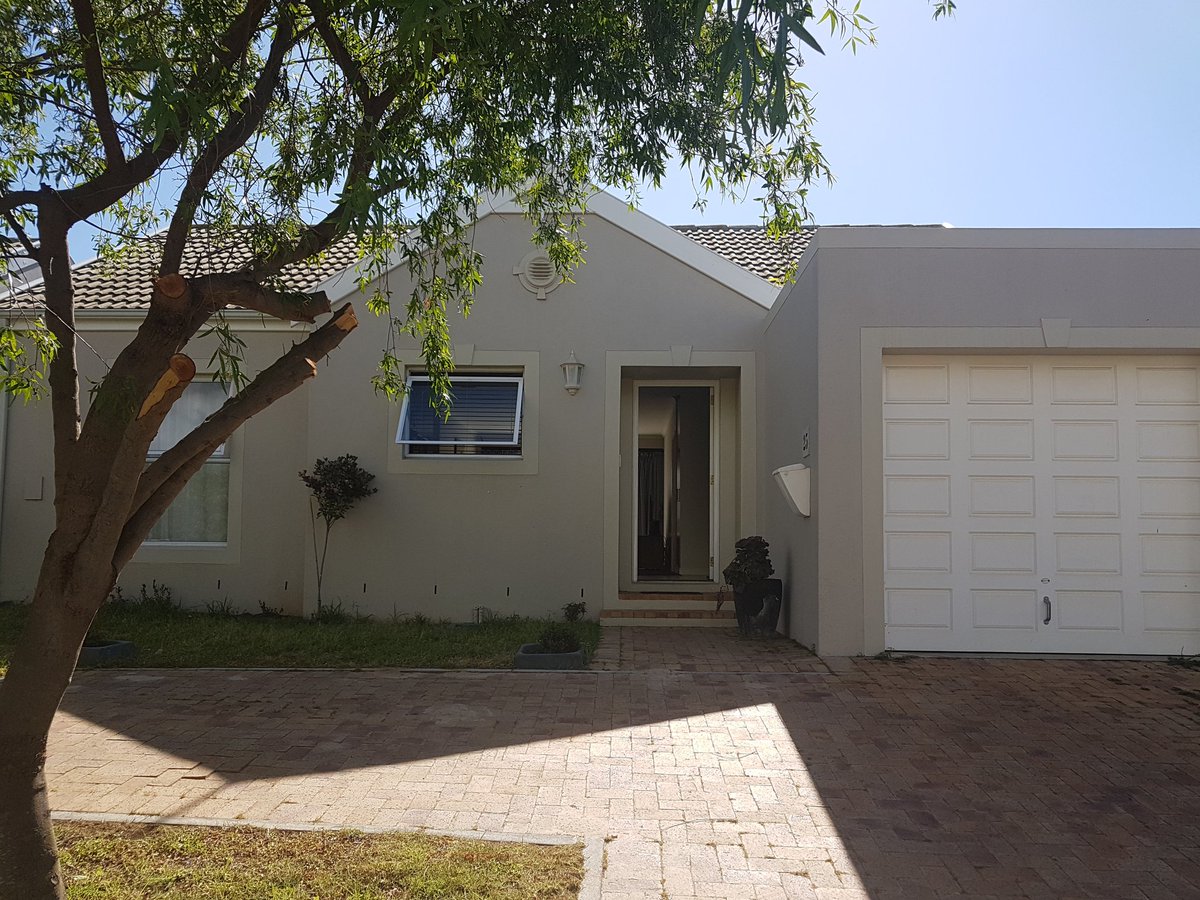 #propertyforsale in Durbanville Pinehurst #durbanvilleproperty at R1.995mil #investmentproperty