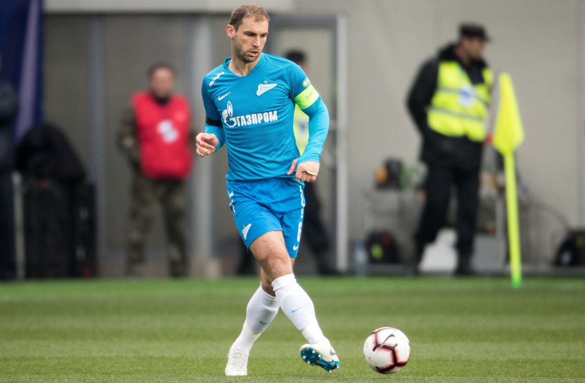 Zenit Japan ゼニトジャパン Pa Twitter ディナモ モスクワ戦の写真が公開されました 下記urlで更にご覧いただけます T Co Andwu5jqaq ゼニト サッカー