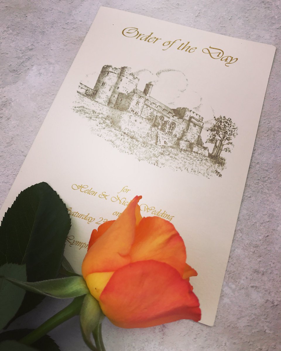 C a s t l e R o m a n c e 
@lympnecastle 🌹
.
*Digitally printed with thermographic raised gold text*
.
#castleweddinginvitation 
#lympnecastle  #lympnecastlewedding #lympnecastleweddings #castleweddings #castleweddingvenue #weddingvenuekent

instagram.com/p/BpOhA7XBixm/