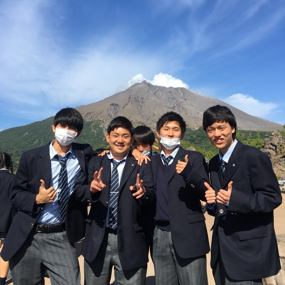 HoSrvr's tweet photo. 鹿児島修学旅行enjoyしてきたよっ
民泊もホテルも最高👍✨ https://t.co/Q7OgjpzphO