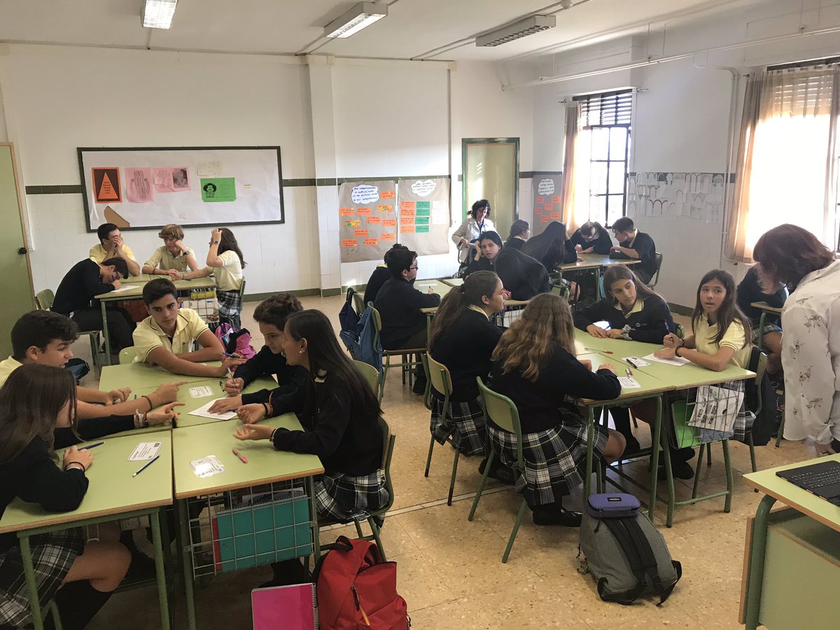 CuestaMaite's tweet photo. Es #cuestiondeactitud, #PapCeu todos los @ColegiosCEU inmersos en su aplicación, y solo estamos en la primera fase: #acompañandomejor. Aquí algunos ejemplos!!! https://t.co/JfVmORvmXX https://t.co/BvEy8Q0yF8