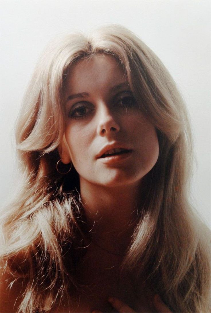 Happy birthday, Catherine Deneuve, norm on this day, October 22, 1943.  