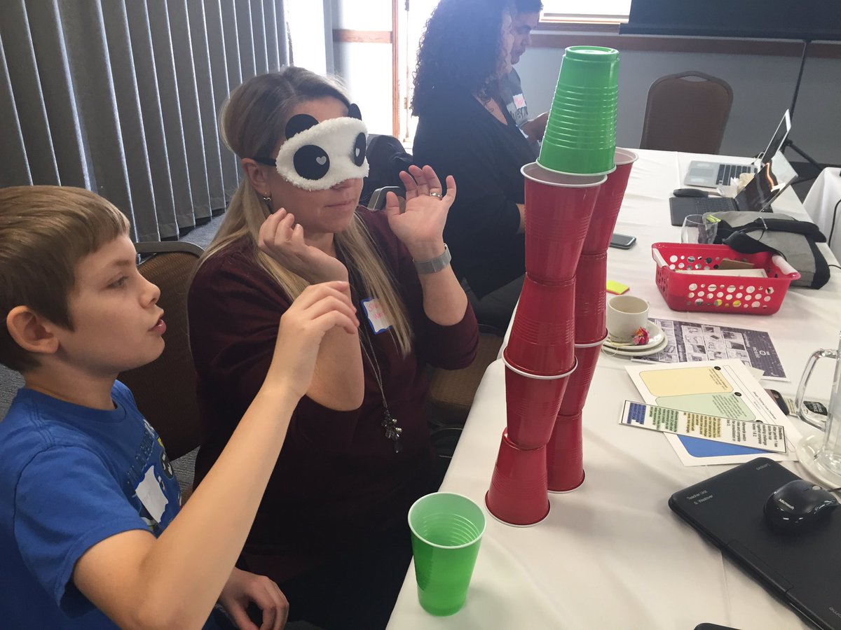brillo_10's tweet image. Design Thinking Cups Challenge teaching empathy and giving/listening to instructions. #cancode #digiLitxLTS @swestover_ffhs @rrdsb