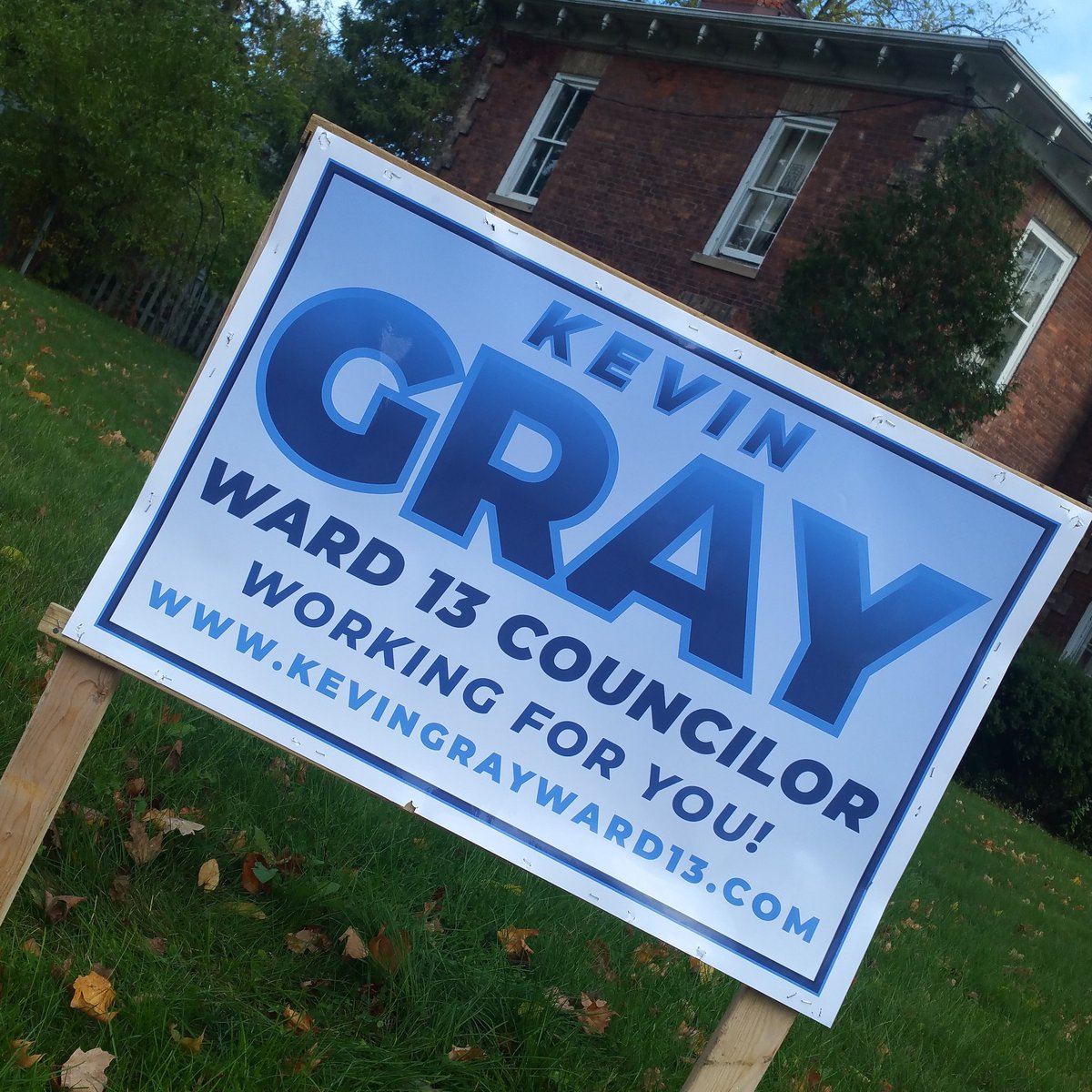 Pls vote today to help Dundas/Flamborough get the support we need. Check the box marked with Kev!
#Dundas #HamOnt #dundasbia #flamborough