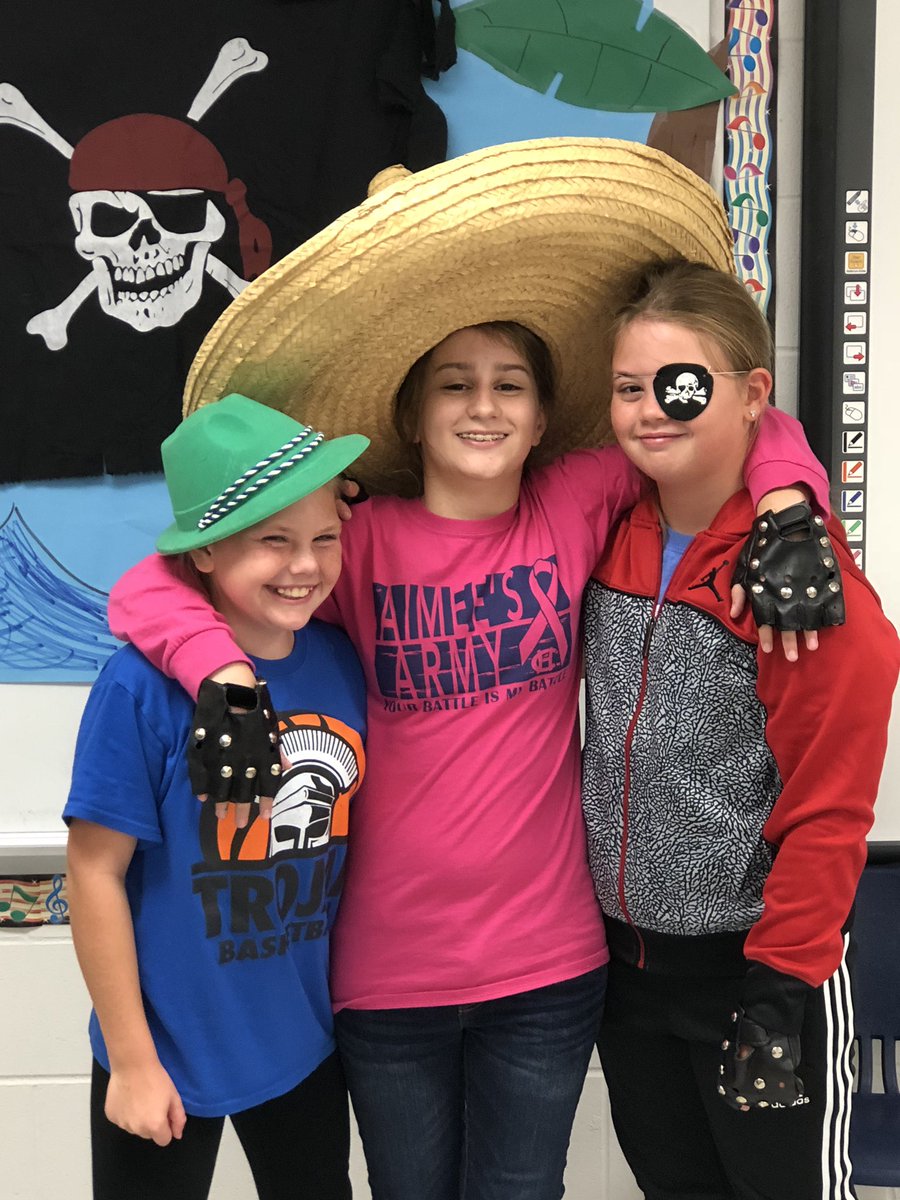 VineGroveElem's tweet photo. #vgefallfestival18 https://t.co/aUjMbu8k3j
