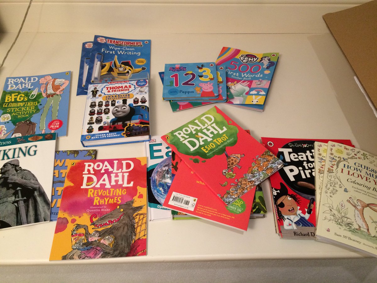 PRG_UK's tweet photo. Books will be arriving at 10 prisons around the UK today in time for October Family Days, so that each child visiting a parent can take a new book home with them. Thanks to @penguinrandom for some fantastic books! #readingmatters @giveabookorg https://t.co/vXlN9tHF72