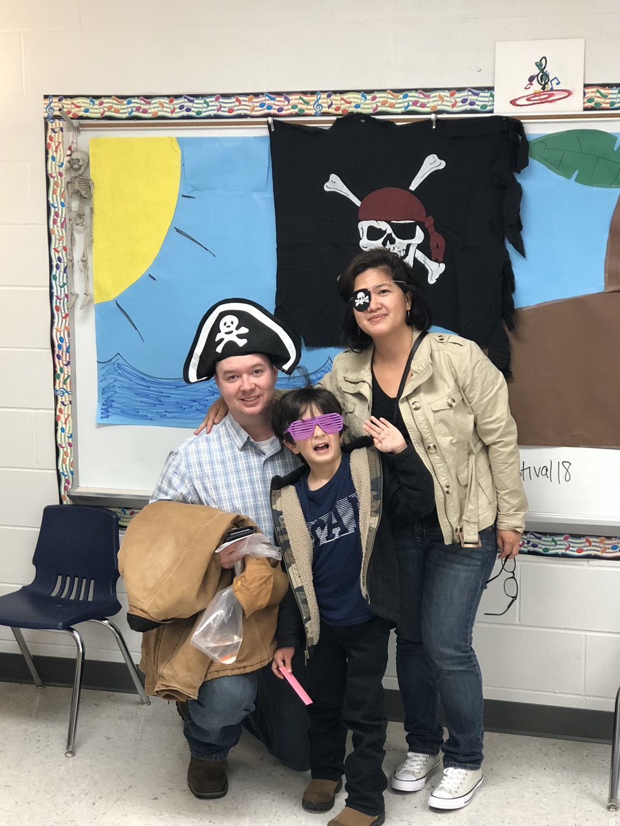 VineGroveElem's tweet photo. #vgefallfestival18 https://t.co/kosH3BrdvX