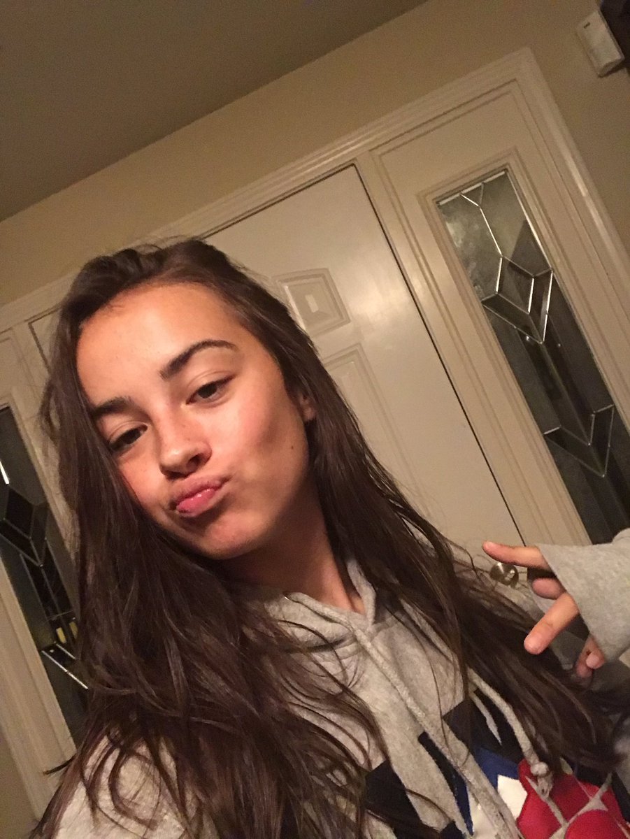 EthanNeu1's tweet photo. Happy birthday to this amazing girl that I call my girlfriend. You never fail to make me laugh and I hope you have an amazing day❤️❤️❤️@becca_allenn https://t.co/UrlvOsLxBL