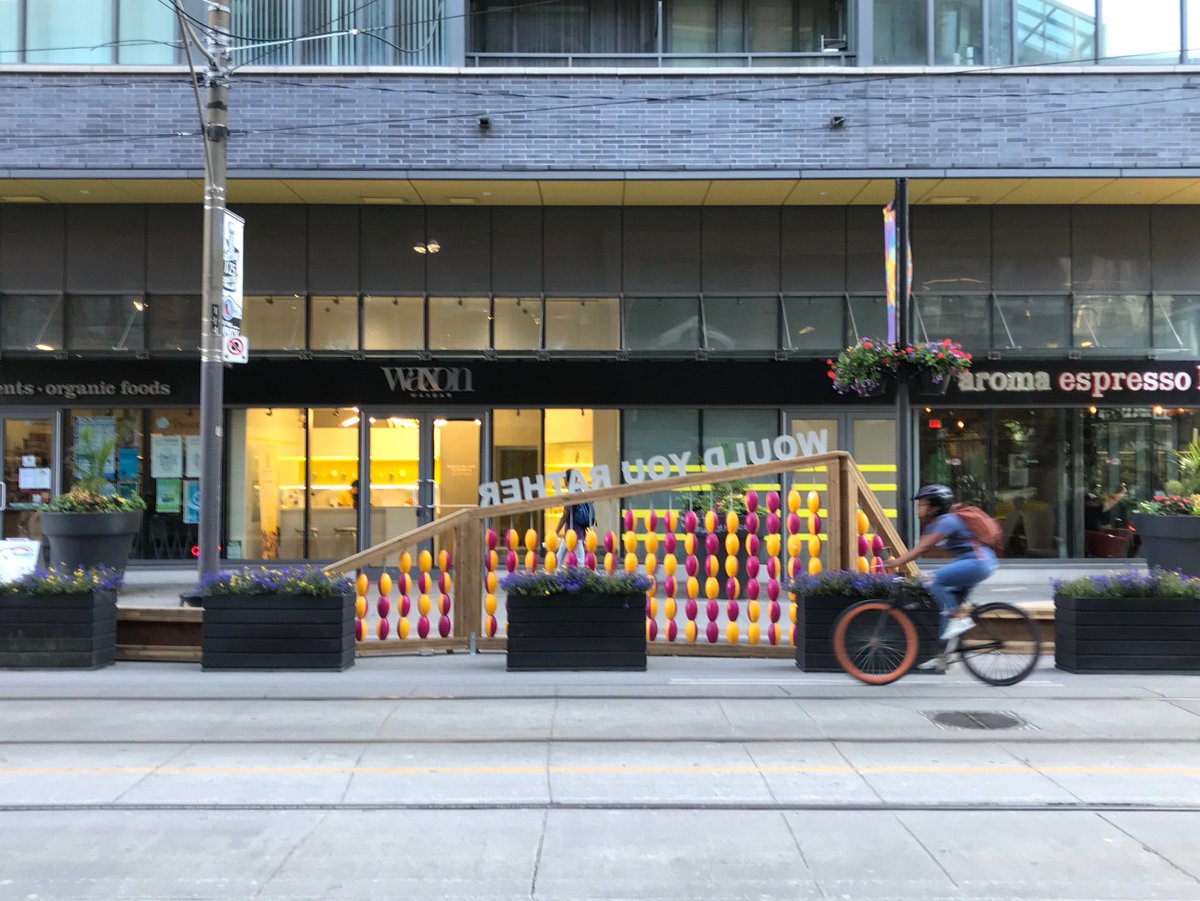 GreenLineTO's tweet image. Help understand how people are using the #KingStreetPilot public spaces.  Volunteering to help conduct a Public Life Study being done by us and the City of Toronto. Sign up by Oct 25th, here:  docs.google.com/forms/d/e/1FAI…